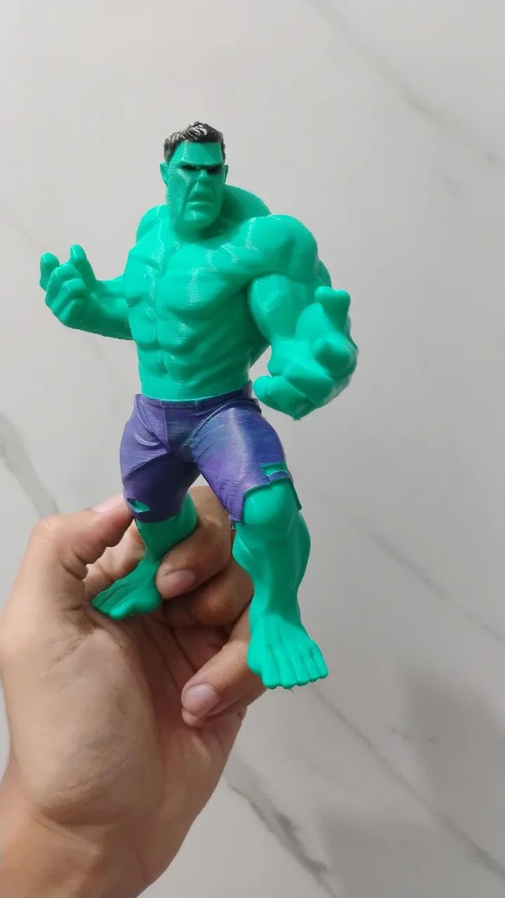 Boneco Hulk
