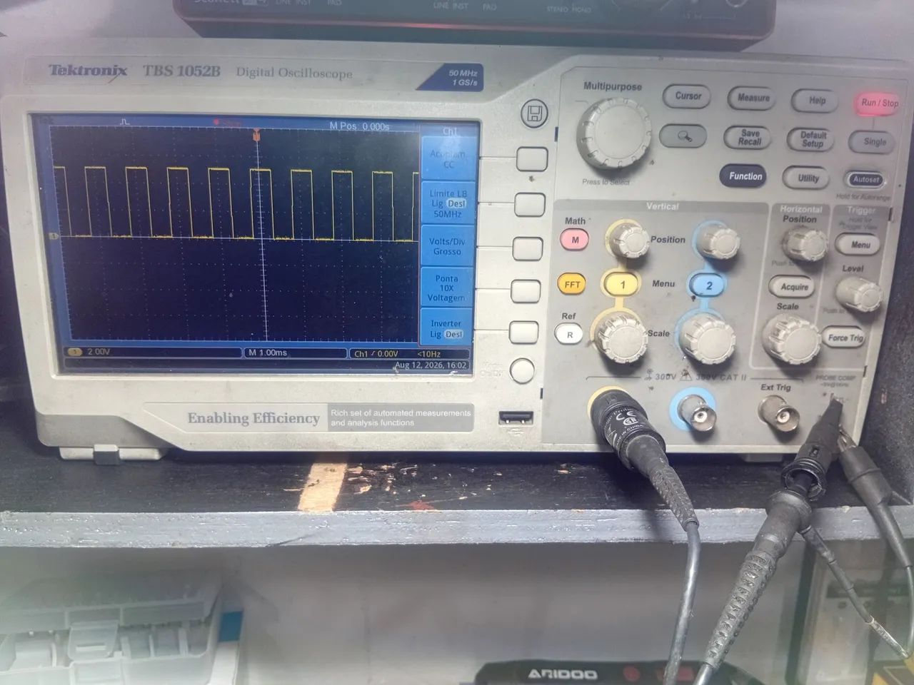Osciloscópio tektronix tbs1052b