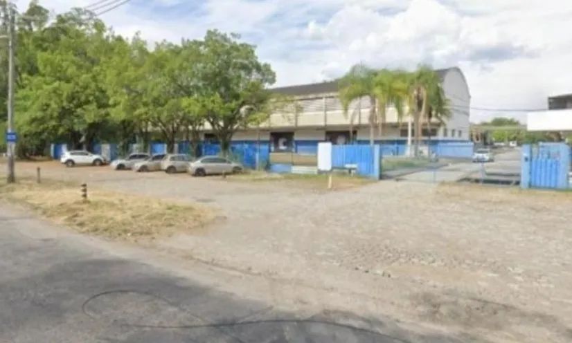 Leilão - Comercial - De R$21.307.000,00 Por R$10.653.500,00 - Foto 4