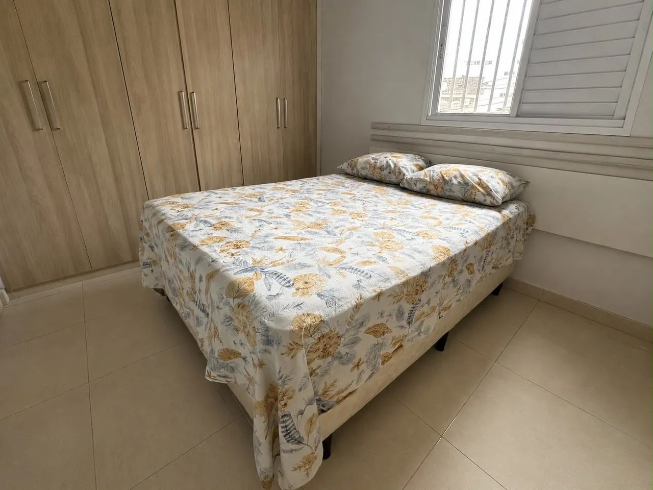 Cama casal Box + colchão inducol 
