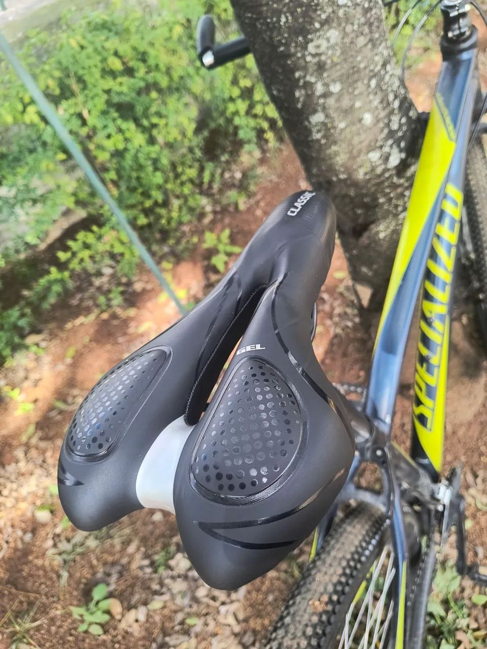 Bicicleta Specialized RockHopper - Foto 2