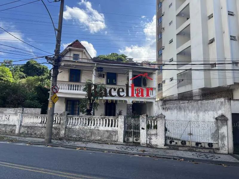 Casa duplex vaga para 3 carros com 324 m² - Foto 3