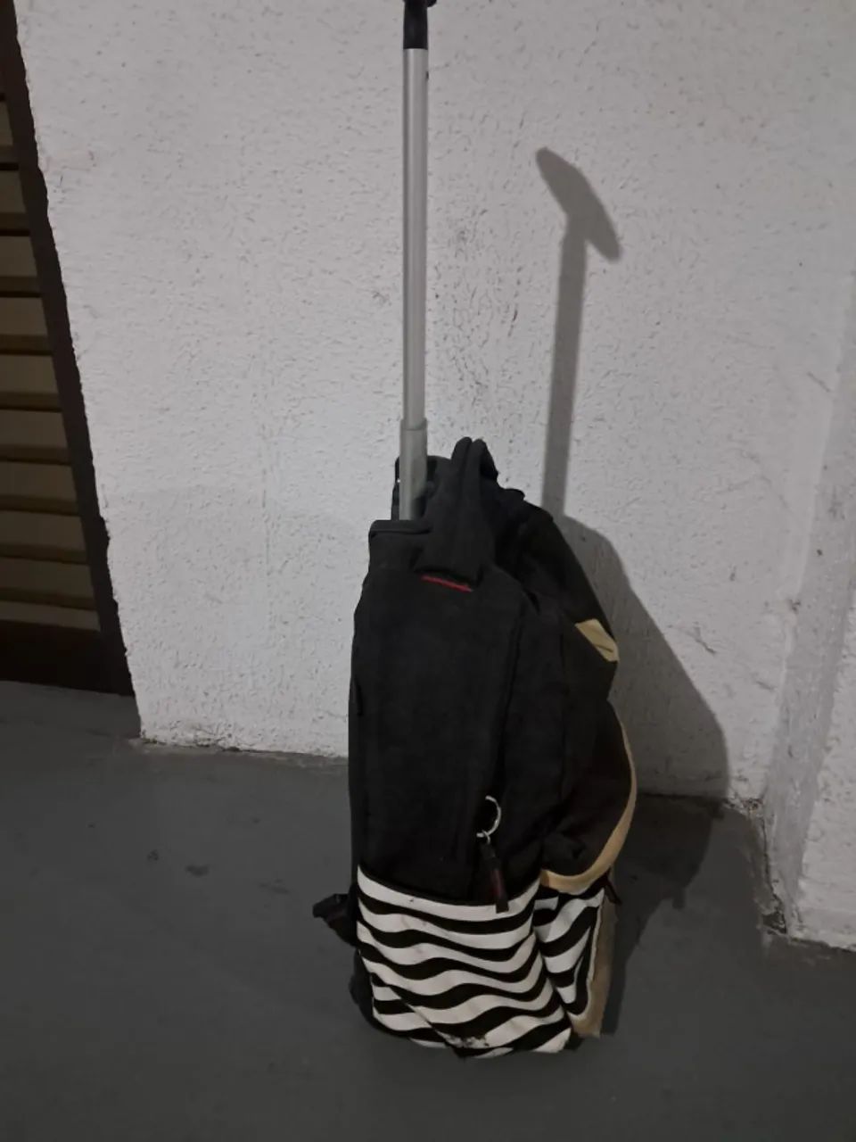 mochila republic vix by chenson - usada - Foto 3