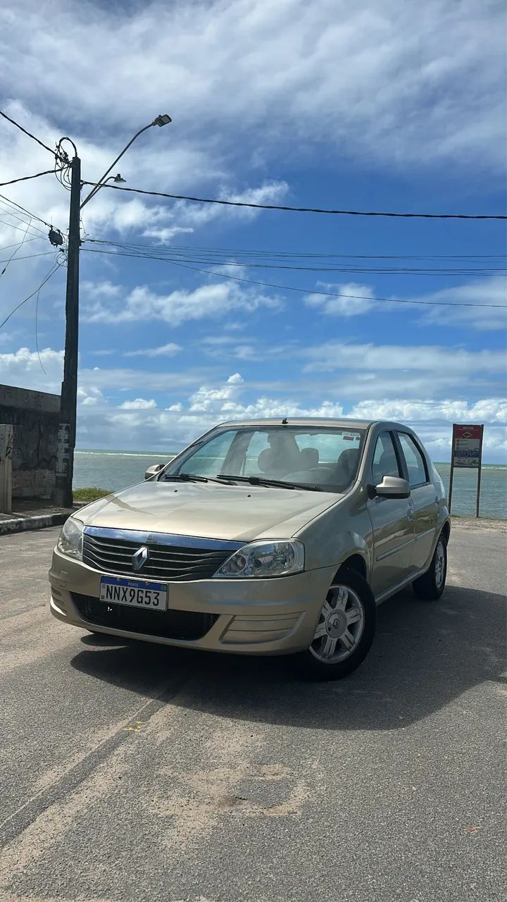 Renault Logan Expression Hi-flex 1.6 8V 4P 2012