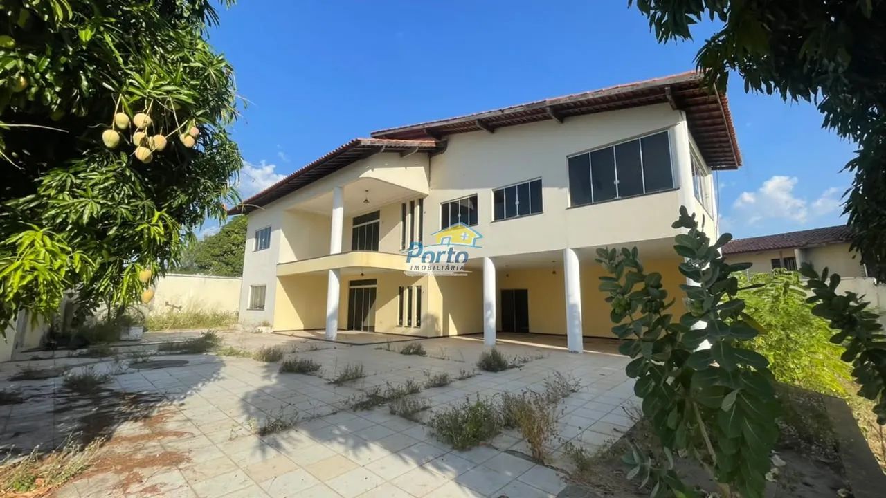 Casa Comercial com 6 suítes, para locação