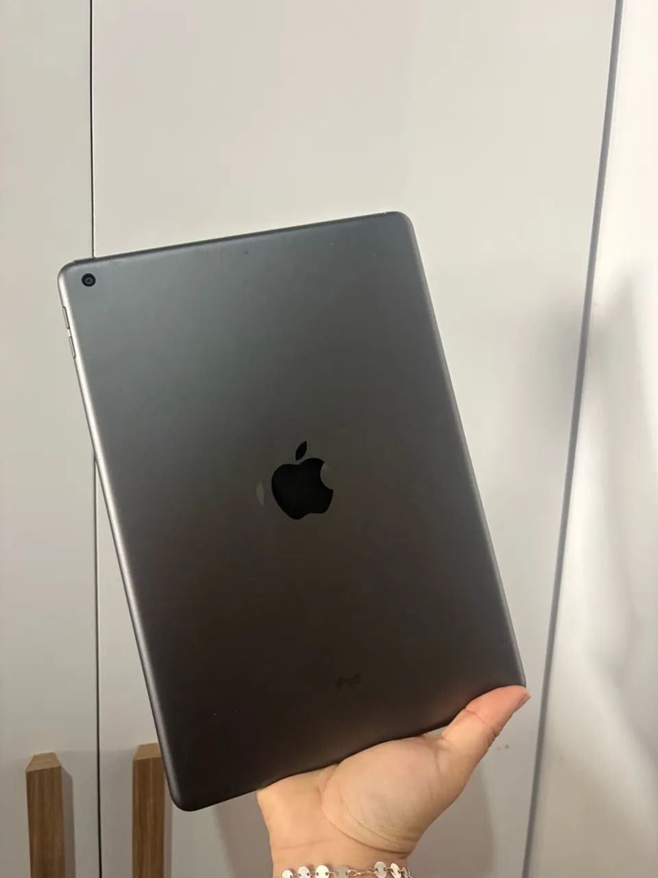 iPad 8ª geração - 32gb - Foto 2