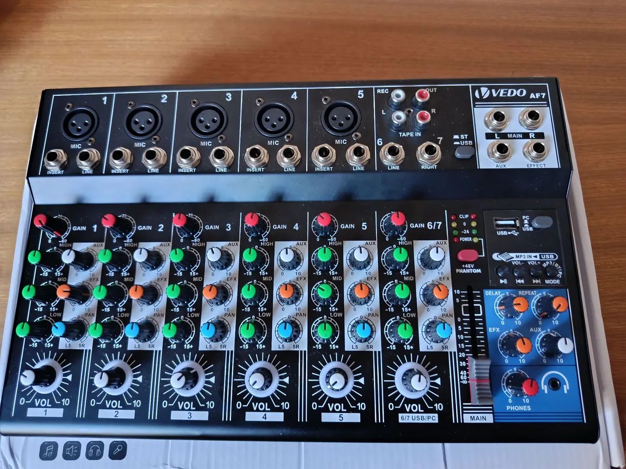 Mesa de Som VEDO AF7 USB  - 7 Canais