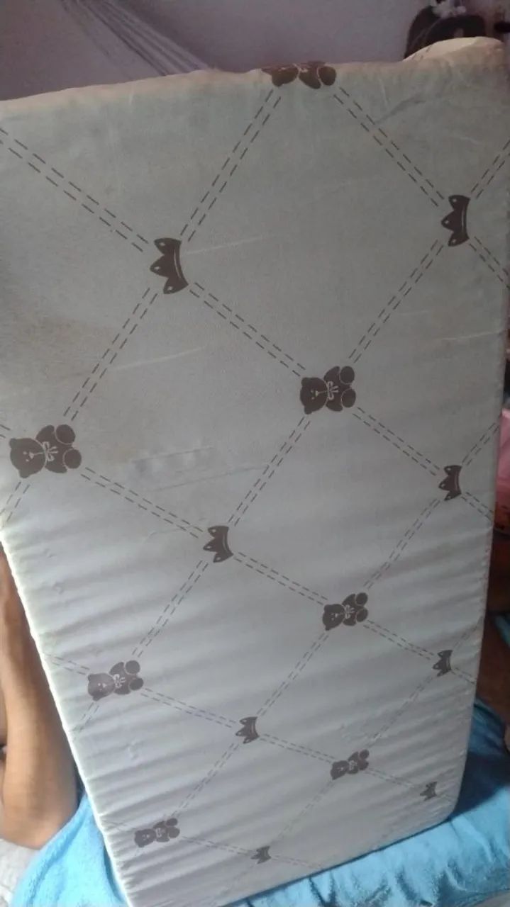 Berço Com Colchão, Enxoval e Véu. - Foto 5