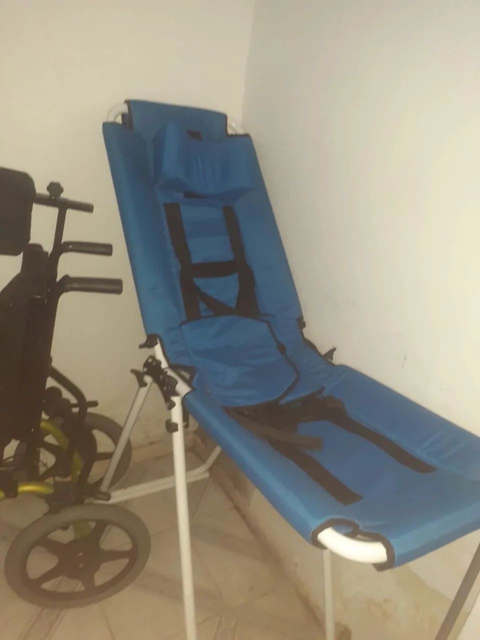 Cadeira e cama  - Foto 2