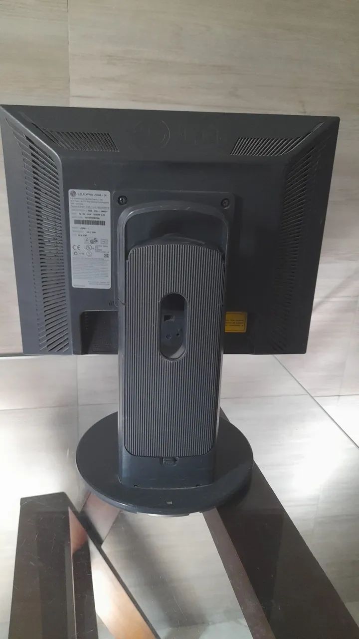 Monitor LG LCD 15 polegadas - Foto 2