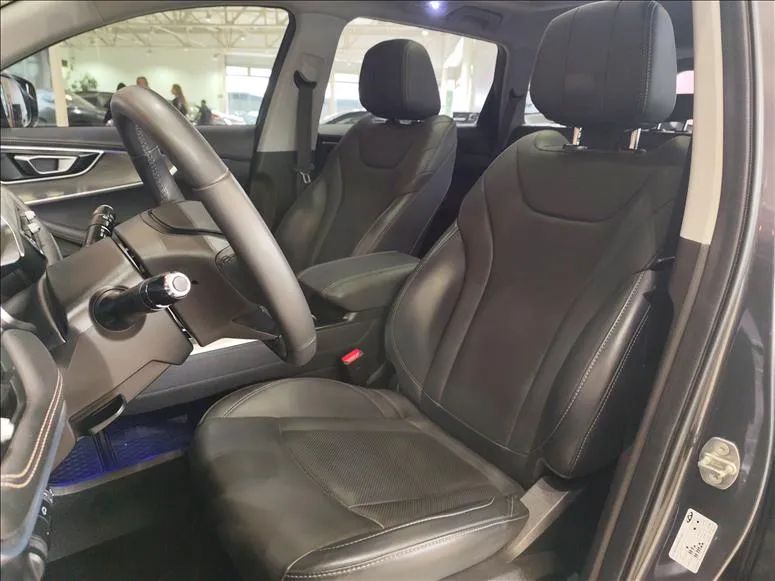 Chery Tiggo 8 MAX Drive 1.6 Turbo Aut., foto 7 de 16