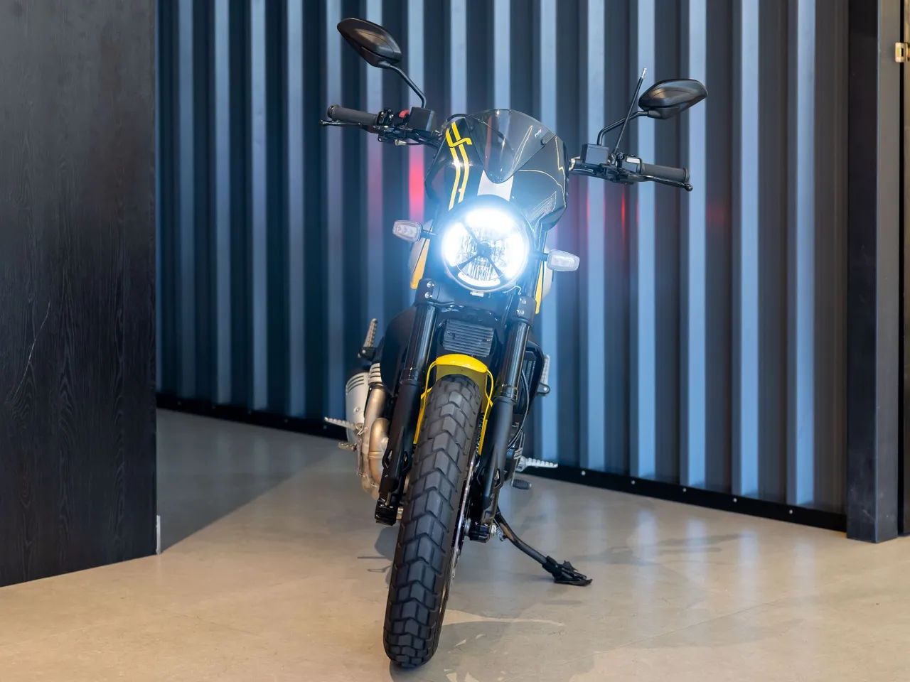 DUCATI SCRAMBLER ICON 2023 - Foto 5