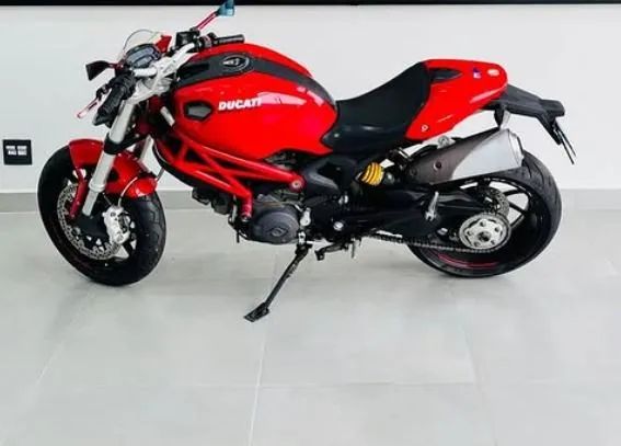 Ducati Monster 796 - Foto 3