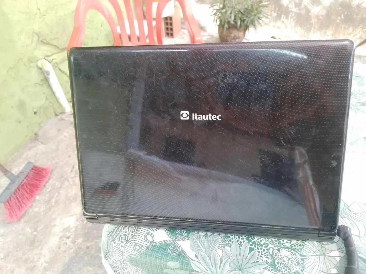 VENDO NOTEBOOK ITAUTEC, MOD: INFOWAY NOTE  W7535 
