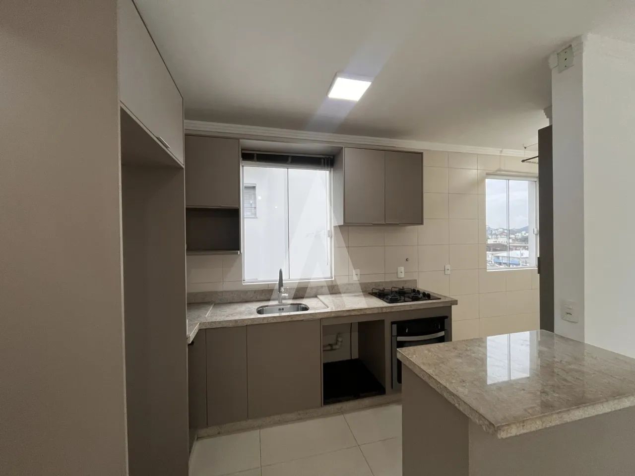 APARTAMENTO COM 2 QUARTOS, NO BAIRRO COSTA E SILVA. - Foto 4