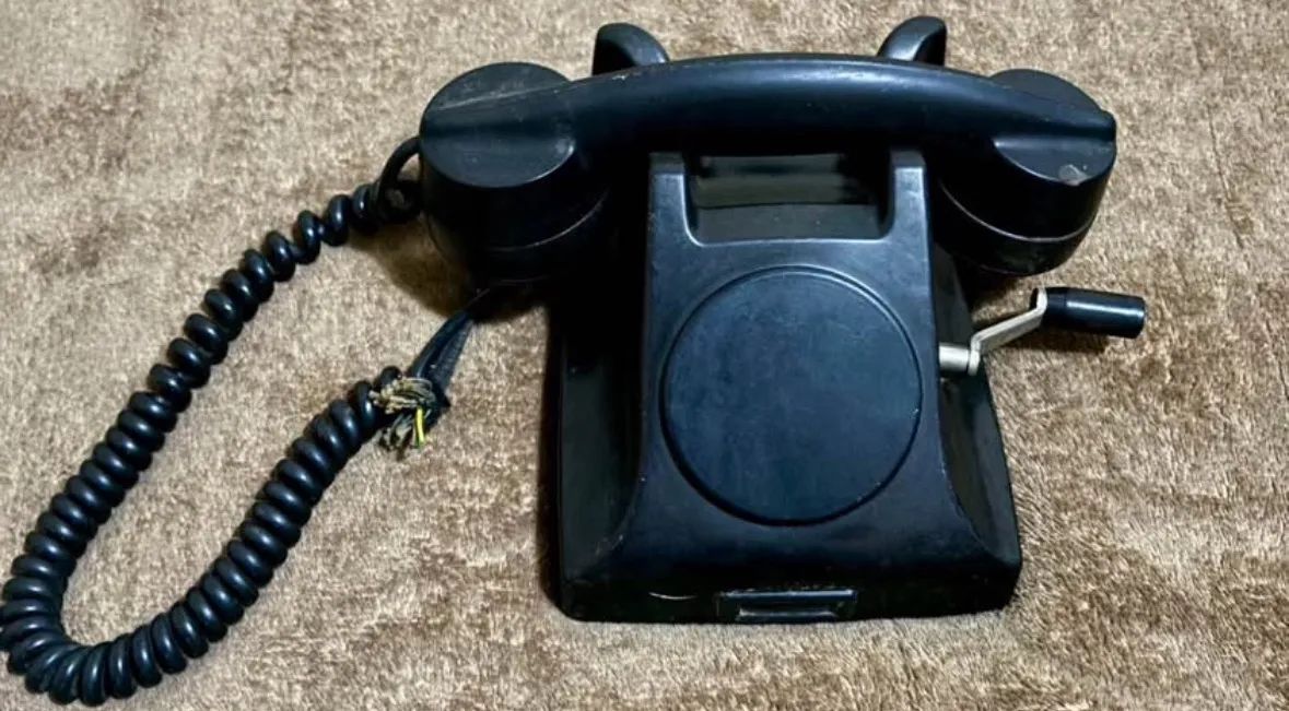 Telefone Antigo Manivela Ericsson Baquelite