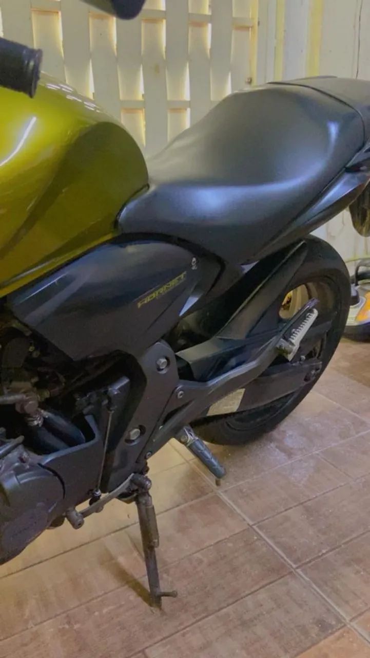 Honda Hornet 2011 - Foto 2