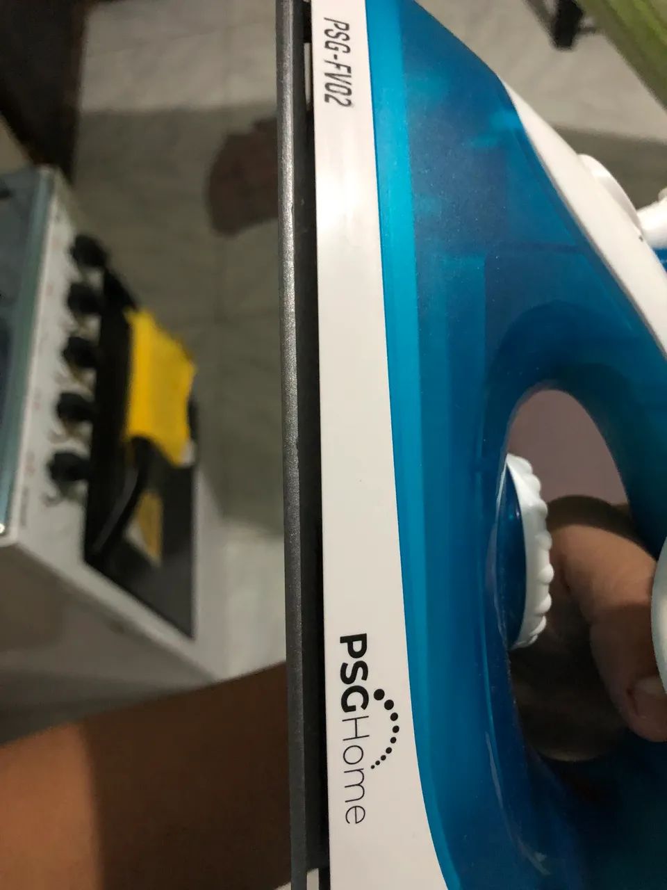 Ferro de passar roupa  - Foto 3
