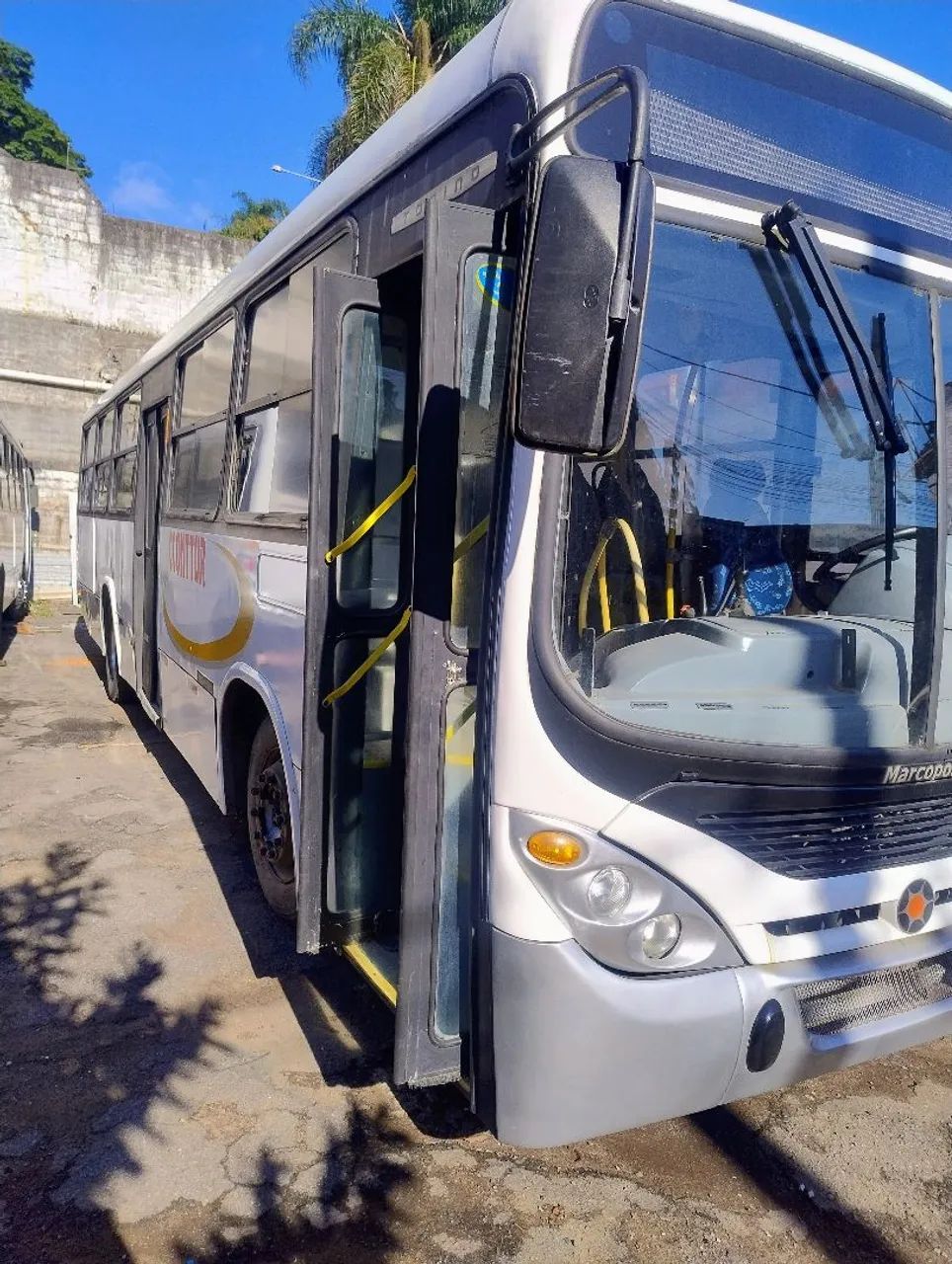 Marcopolo Torino ano 2009/09 com 42 lugares 2 portas - Foto 3