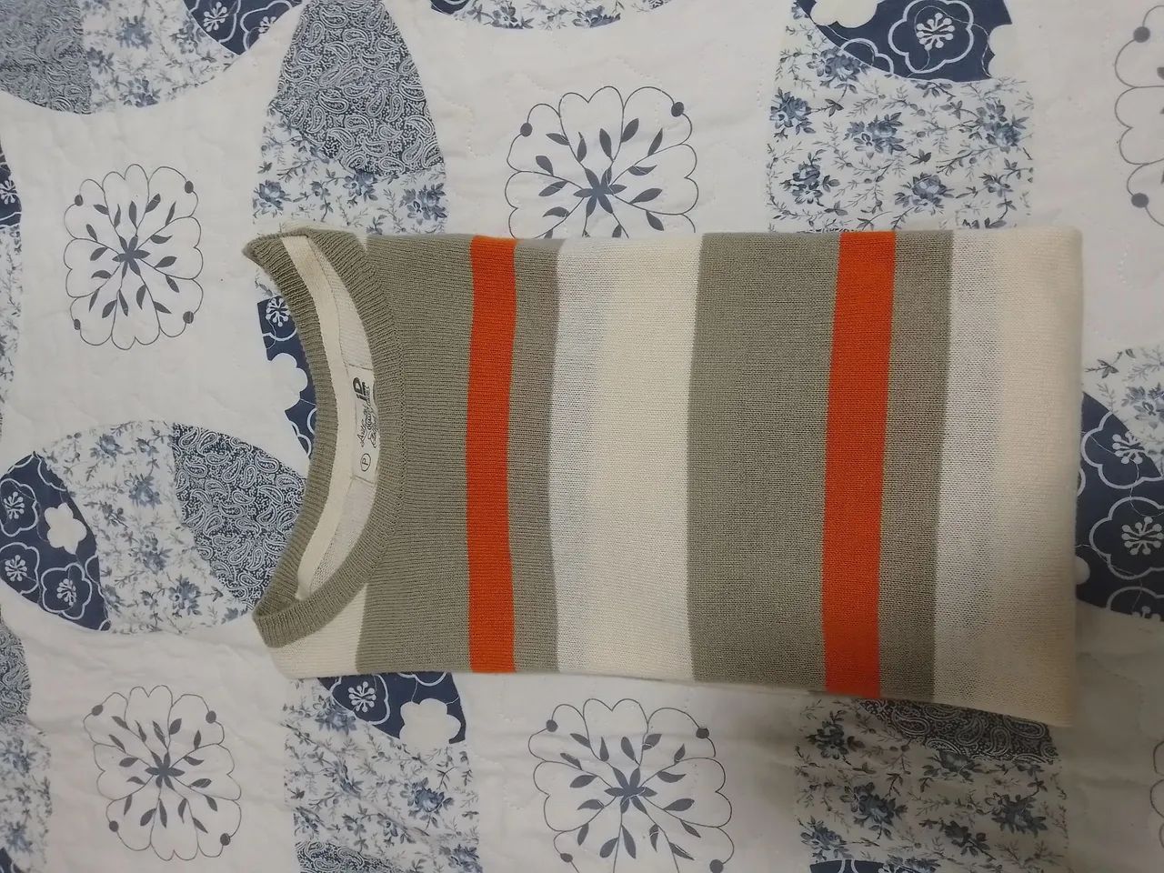 Blusa/Sueter lã manga longa  - Foto 2