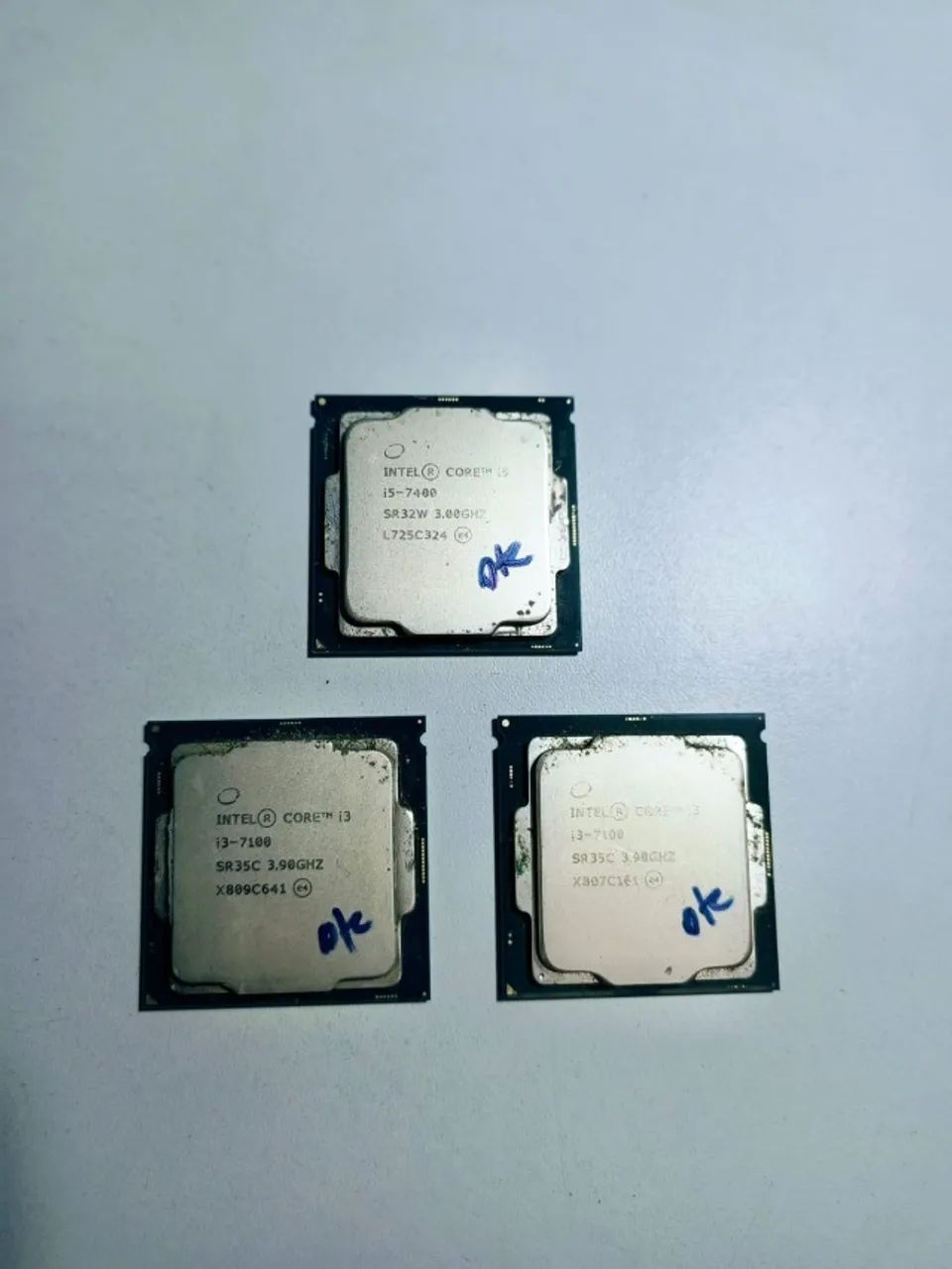 1 i5-7400 e 2 i3-7100 (testados)