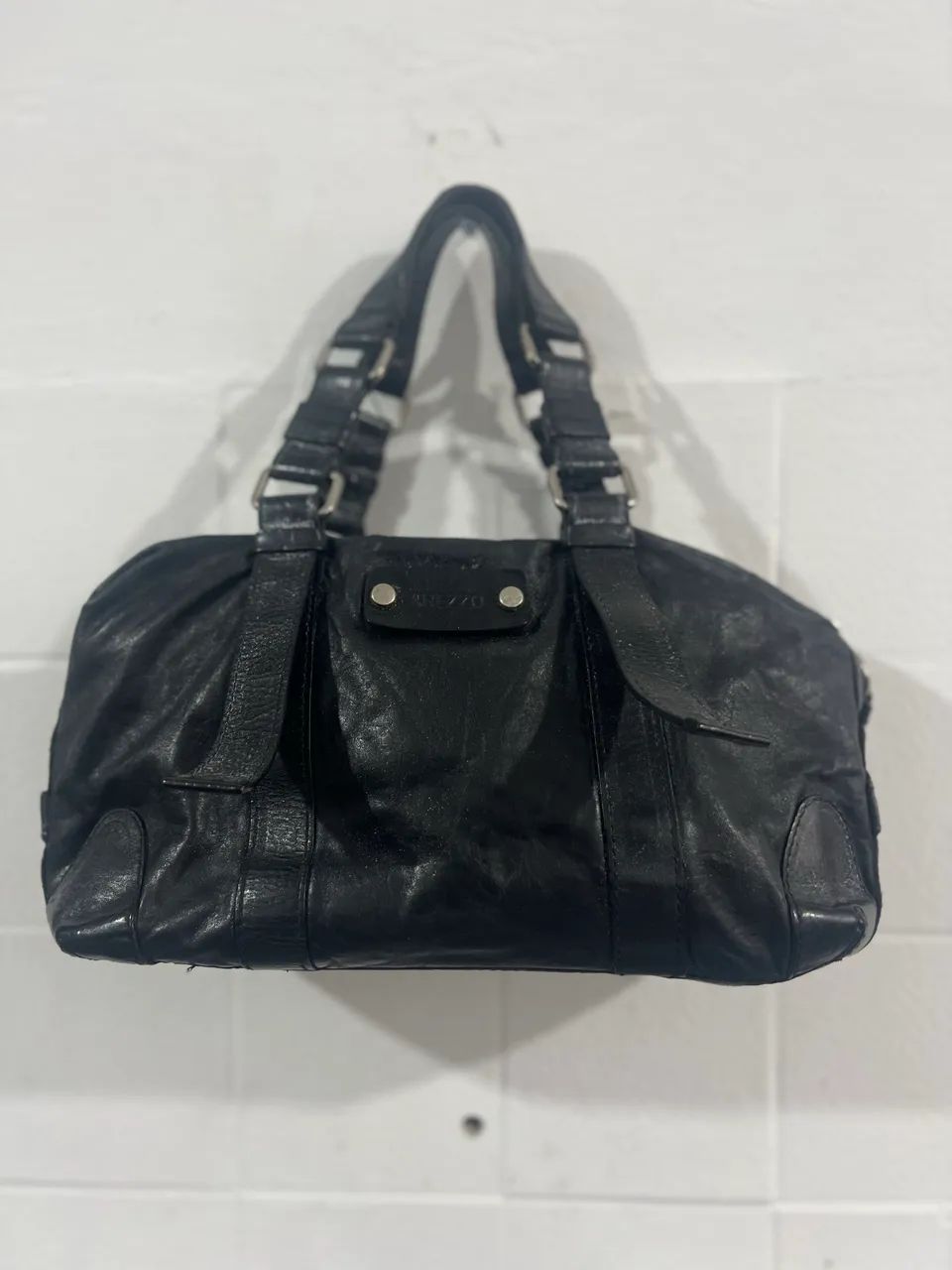 Bolsa da arezzo em couro legitimo