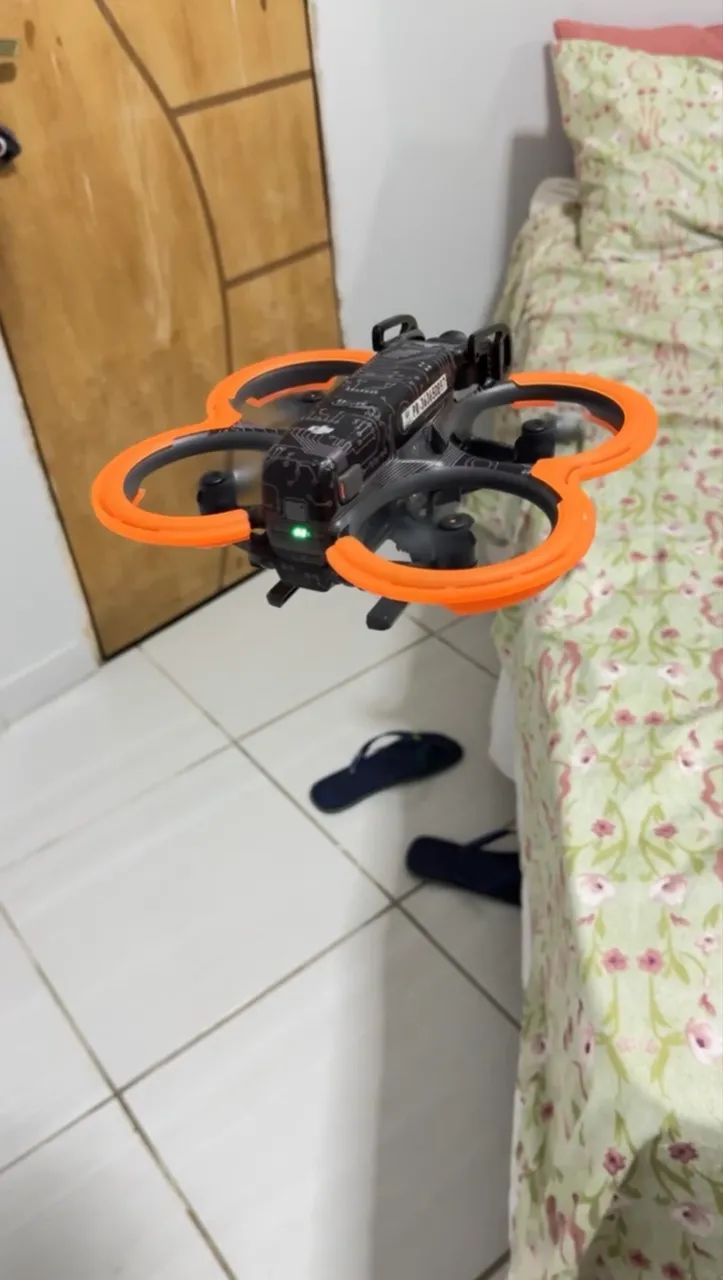 DJI AVATA 2 - FLY MORE COMBO - NOVÍSSIMO  - Foto 6