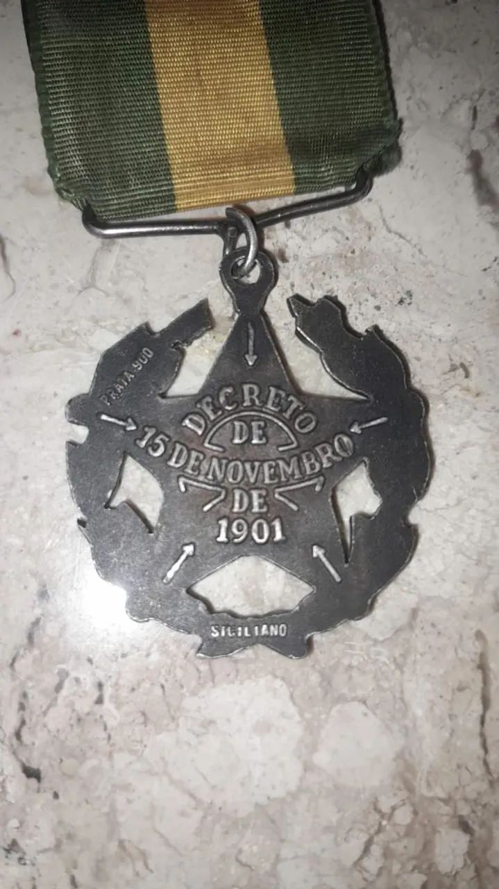 Medalha prata honra ao mérito forcas armadas  - Foto 3