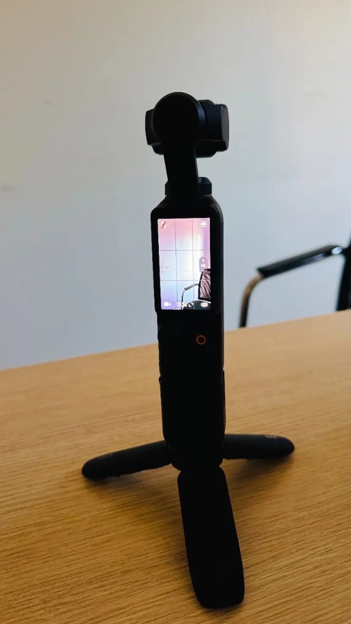 Câmera DJI Osmo Pocket 3 - Creator Combo - Foto 2