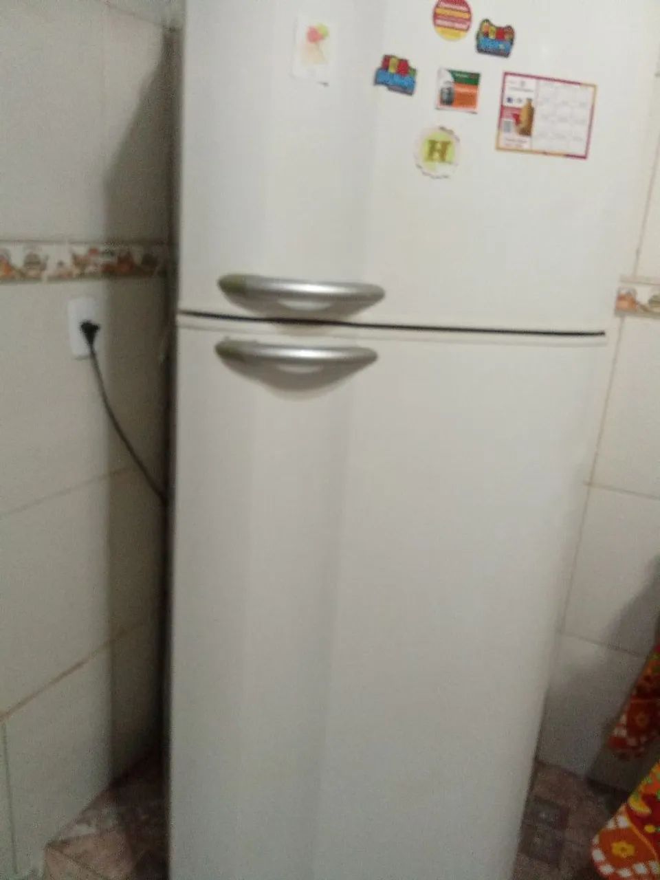 Vendo geladeira Eletrolux  - Foto 3