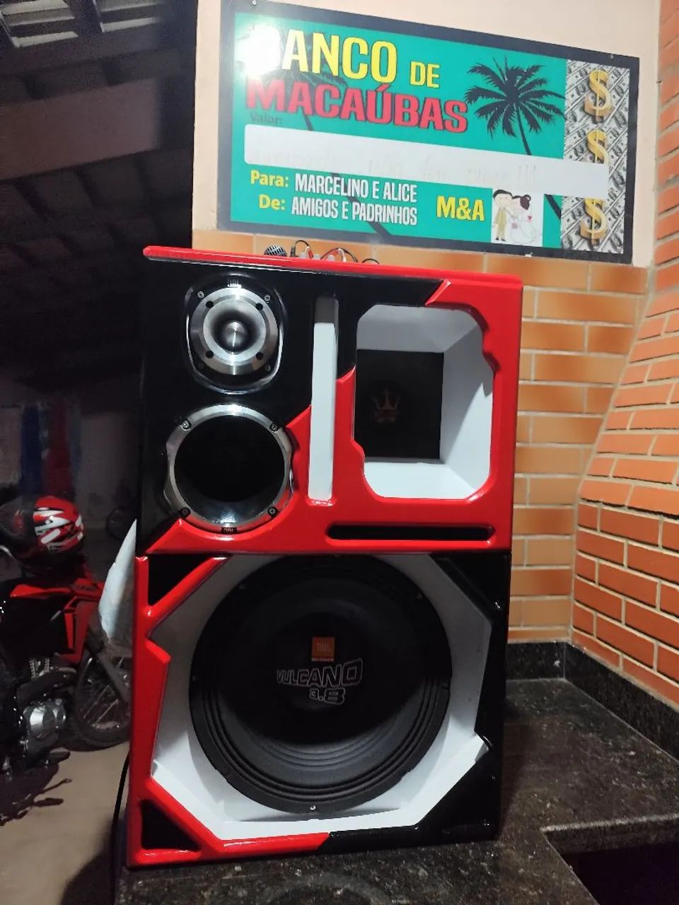 Vende se caixa som bobe  serve casa e carro  - Foto 2