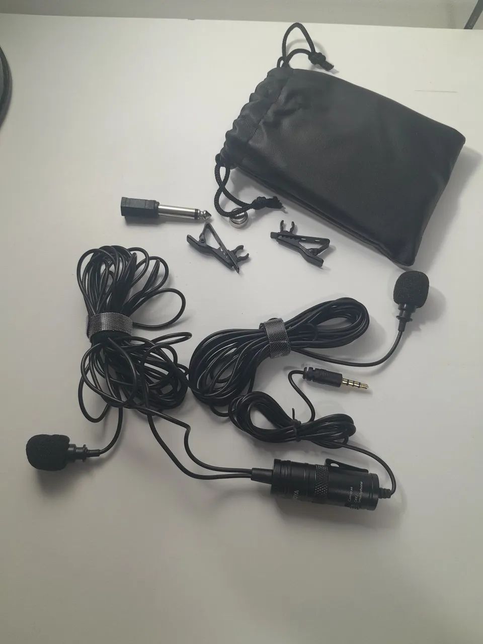 Microfone de lapela BOYA duplo (BY-M1DM)