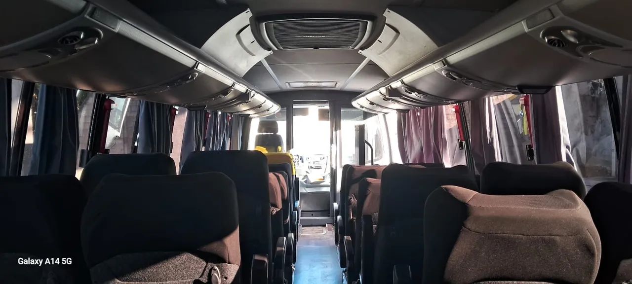 Microônibus Fly 9 2025 único dono 
