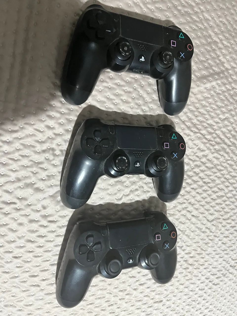Ps4 para utilizar peças ou arrumar, esta com problema - Foto 3