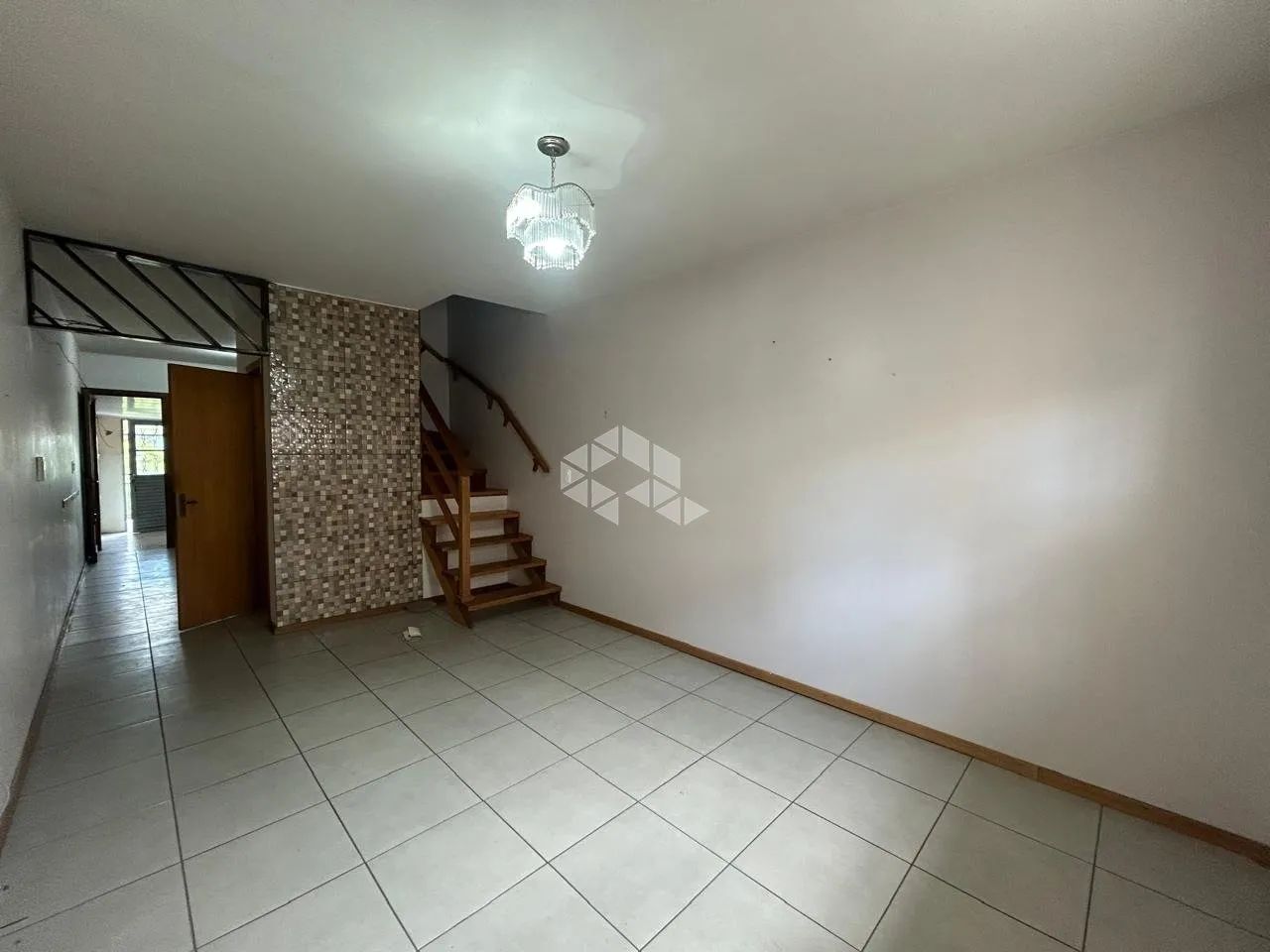 Casa Geminada triplex no bairro Monte Verde - Foto 5