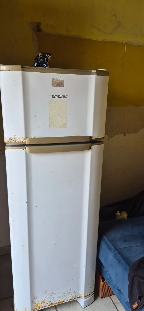 Geladeira pra construção 