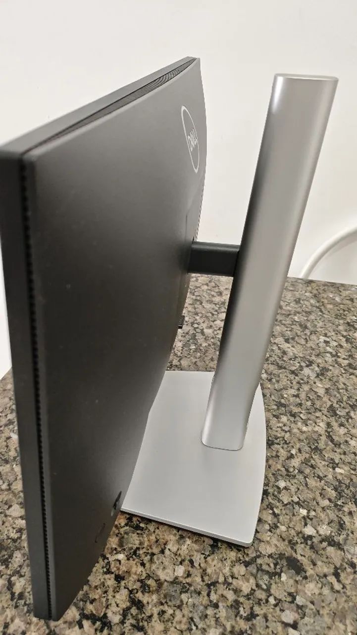 Monitor Dell Profissional Semi-novo - Foto 2