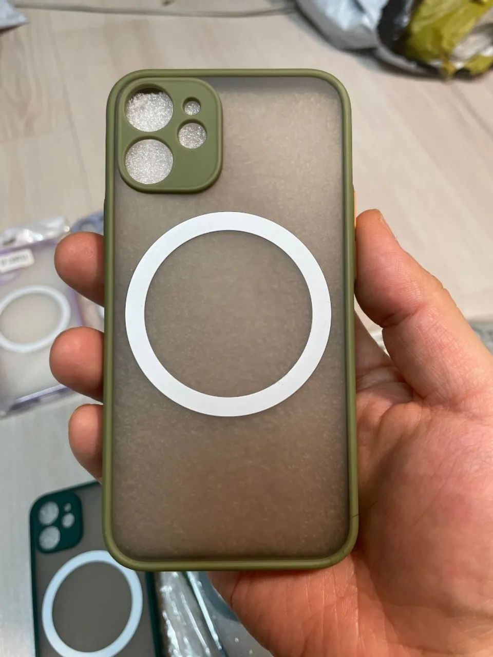 Capinha de Luxo Fosca com MagSafe para iPhone - Foto 4