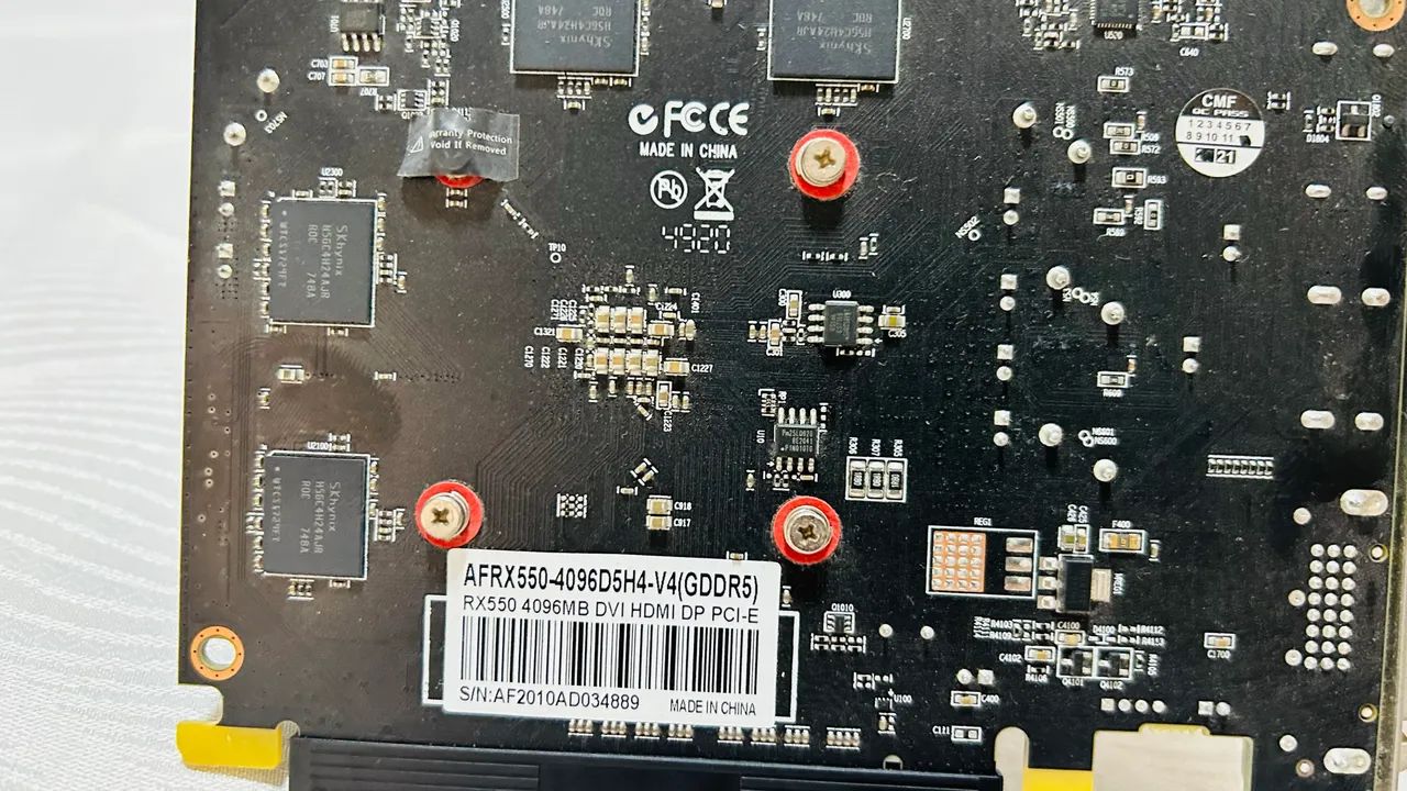 Vendo Placa de vídeo RX 550 4GB - Foto 2