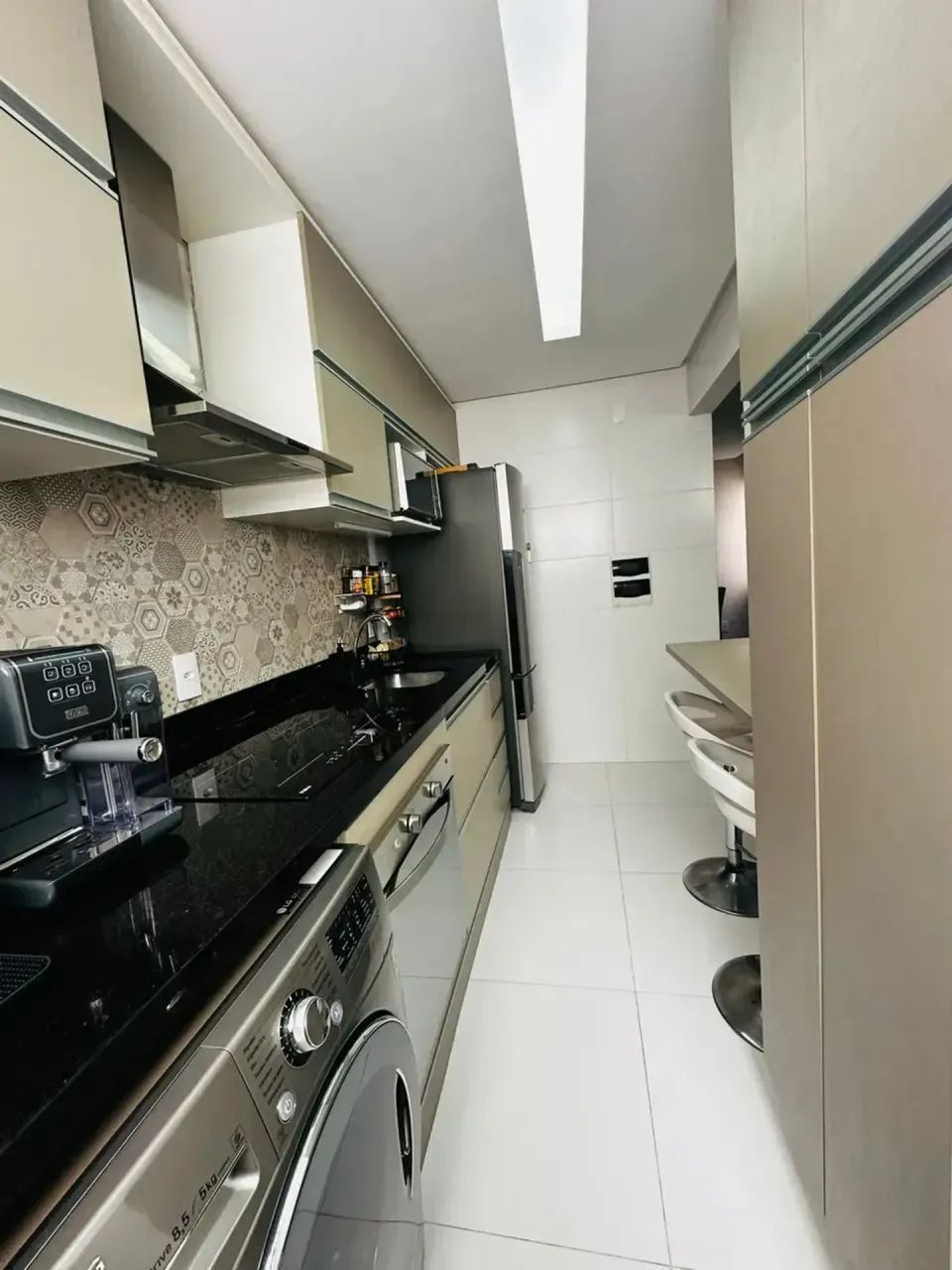 VENDO AP. DE 2/4 TODO REFORMADO - COND. VILA JARDIM - Foto 3