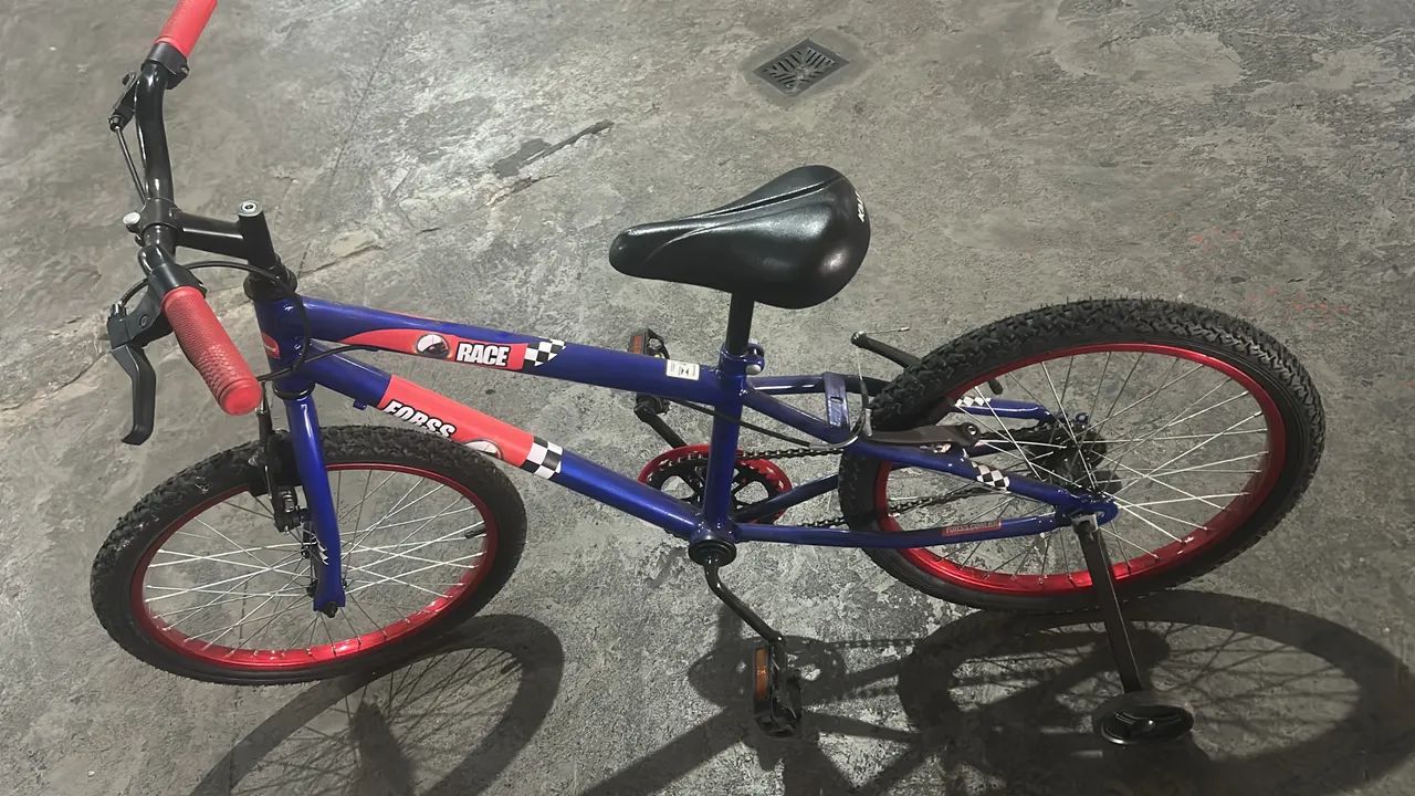 Bicicleta aro 20 semi nova - Foto 4