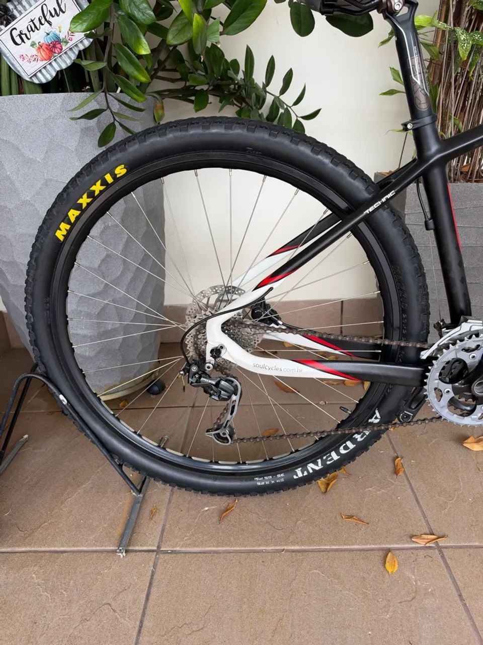 Bicicleta aro 29 Carbon - Foto 2