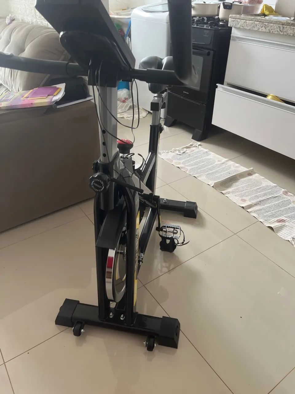 Bicicleta ergométrica | Usada 4 vezes apenas - Foto 4