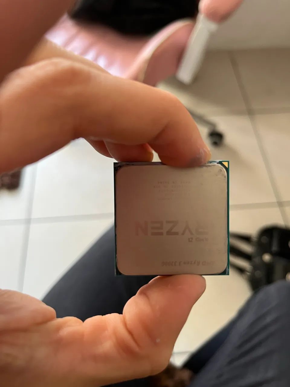 RYZEN 3  3200G  + cooler