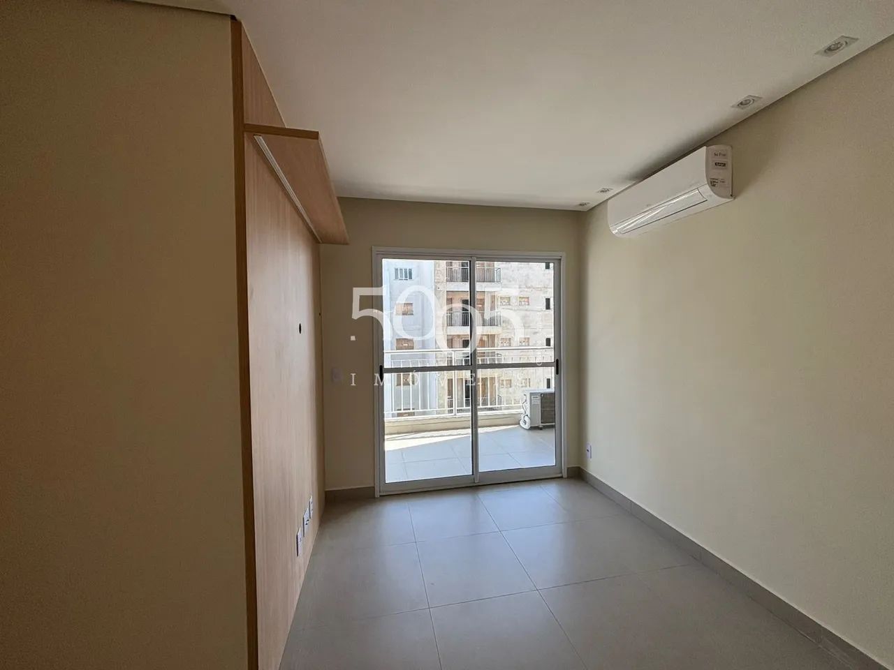 Apartamento mobiliado com ar condicionado disponível para locação no Edifício Villa di Tre - Foto 2
