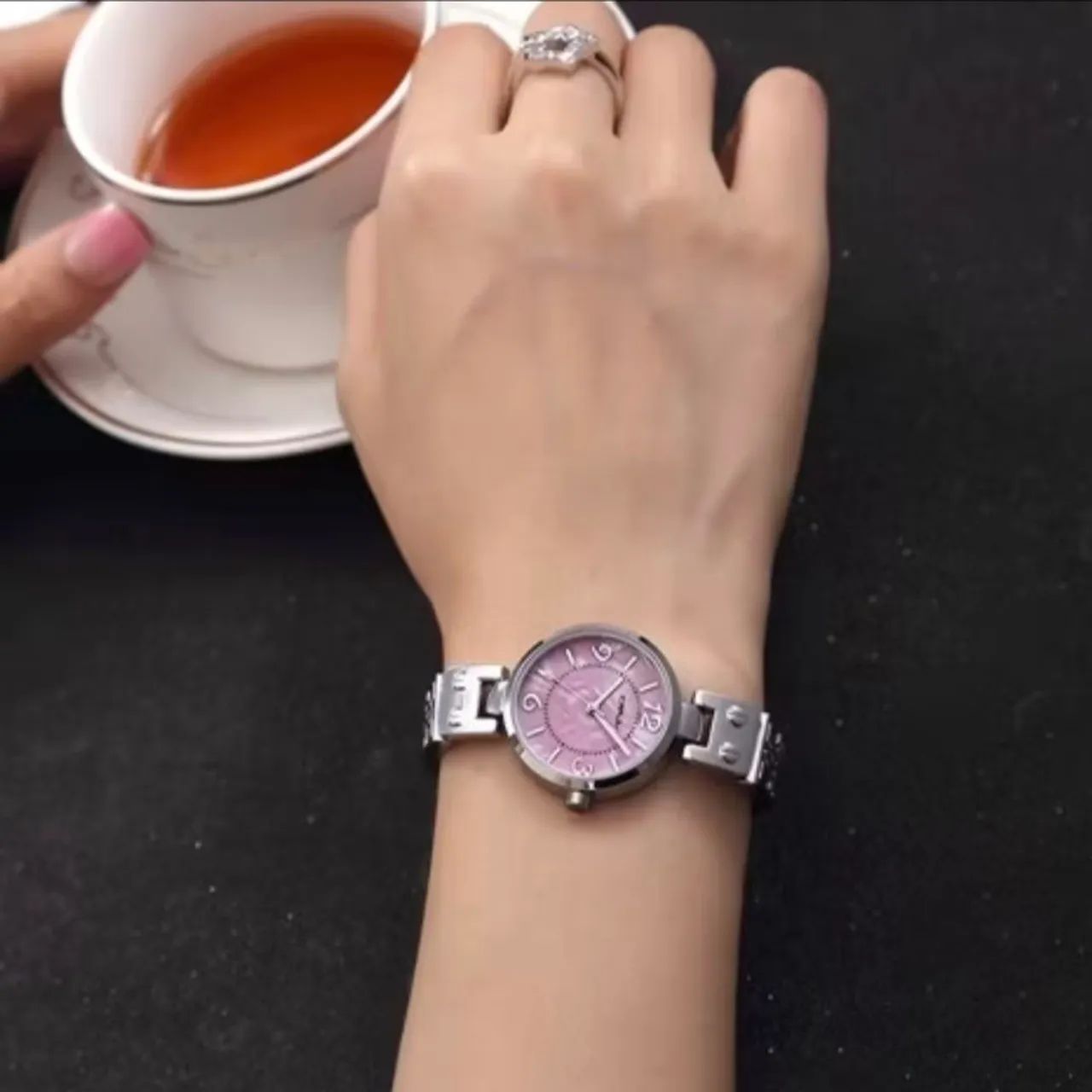 RELÓGIO FEMININO DE AÇO INOX.  - Foto 3