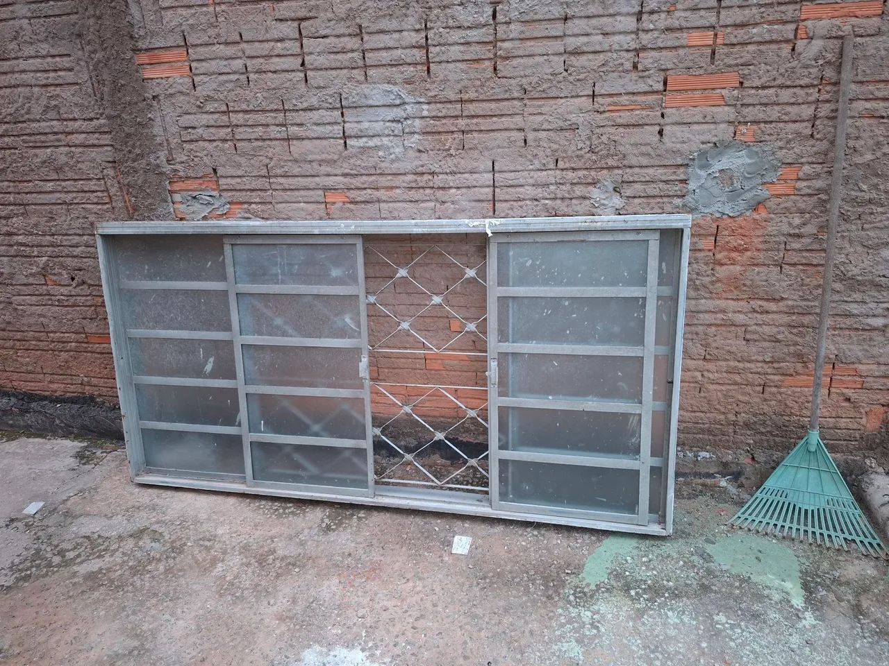 Janela de grande com vidro  - Foto 4