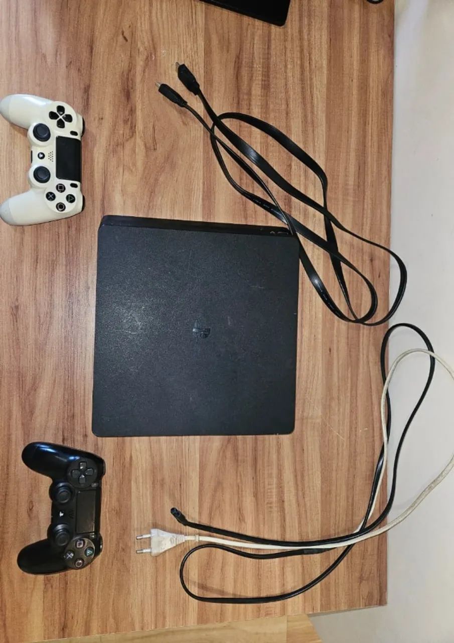 PS4 Slim 500GB + 2 Controles Originais + Jogos - Pronto para Jogar - Foto 2