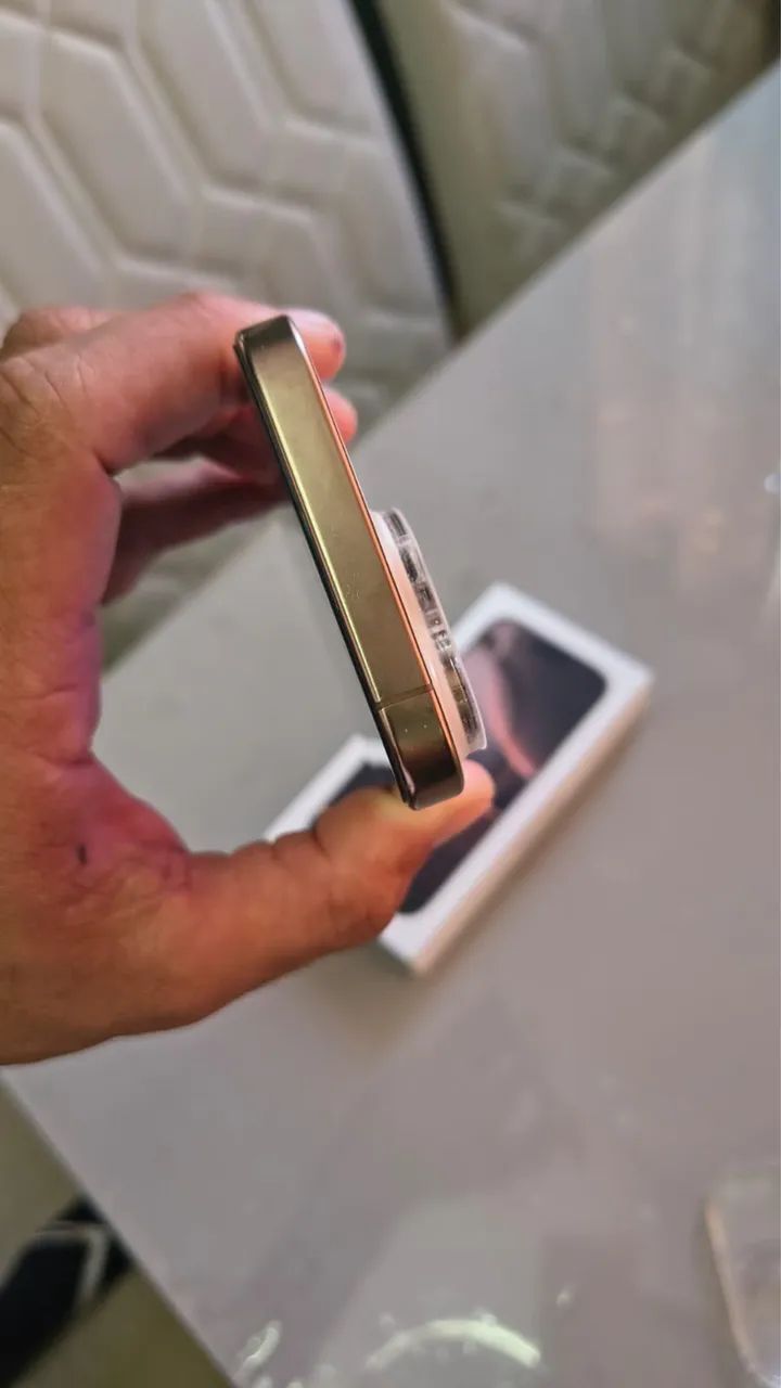 iPhone 16Pro Desert 128Gb  - Foto 3