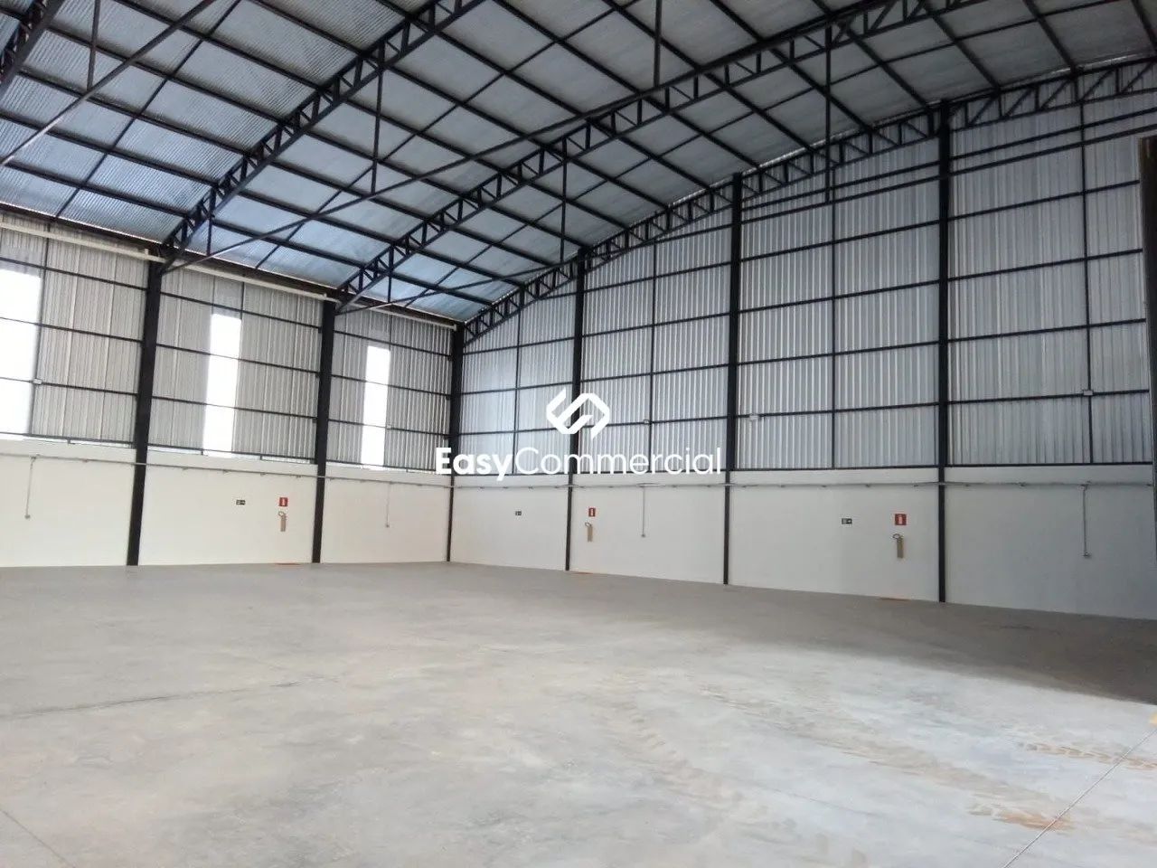 Galpão de 1.500 m² em Divinópolis - Foto 2